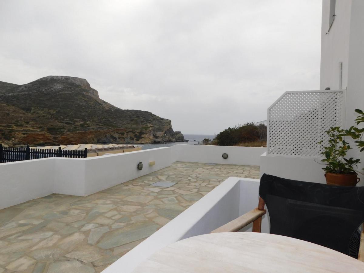 Pasithea Folegandros Hotell Agali Rum bild