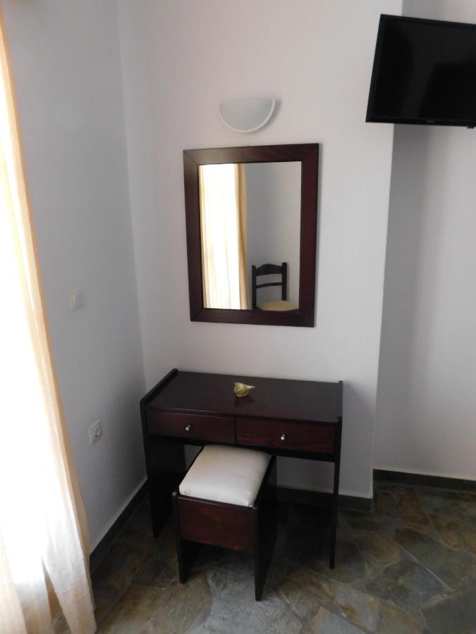 Pasithea Folegandros Hotell Agali Exteriör bild
