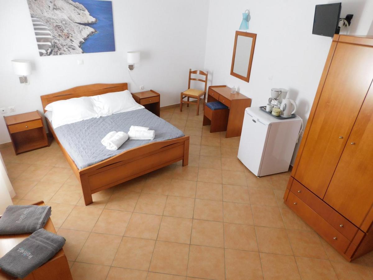 Pasithea Folegandros Hotell Agali Exteriör bild